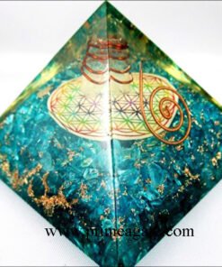 Blue-Onyx-Orgone-Pyramid-With-Chakra-Flower-Of-Life