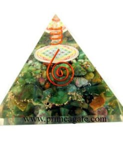 Orgone-Ruby-Fuchsite-Pyramid-With-Chakra-Flower-Of-Life